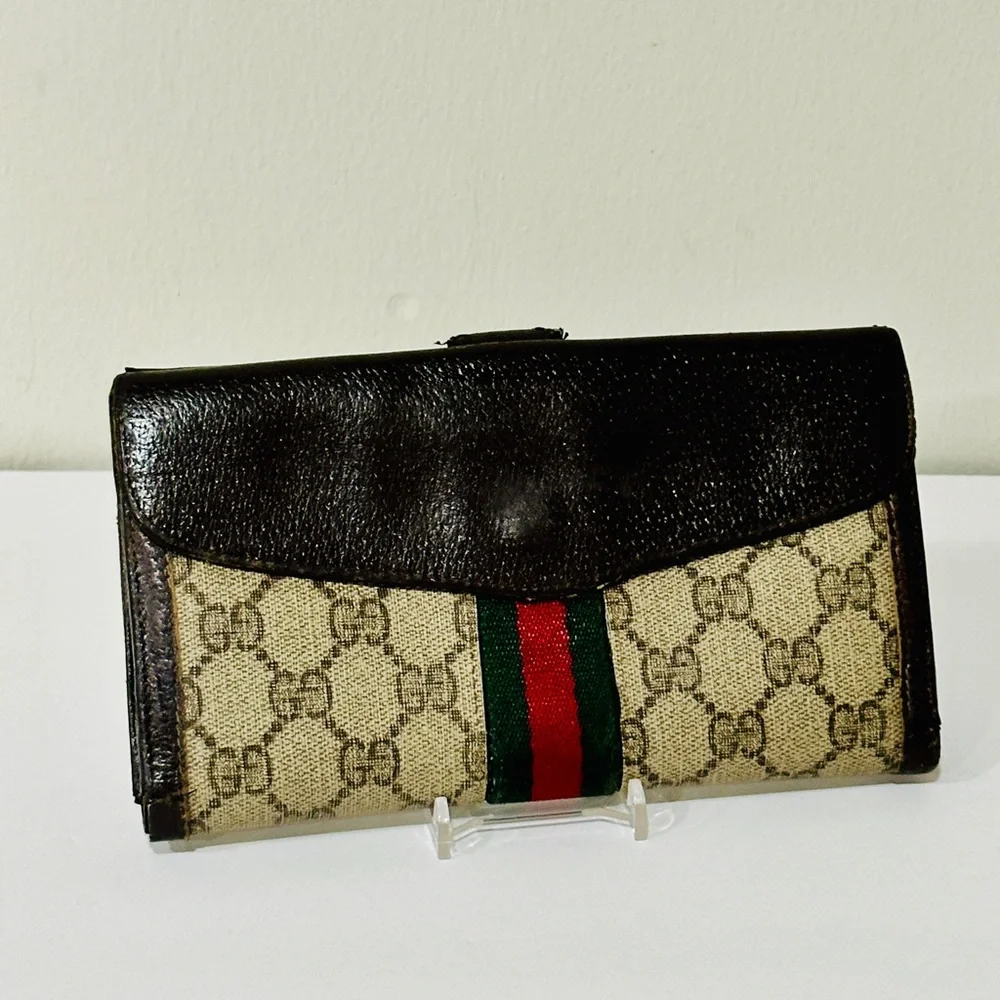 Gucci Beige and Brown Wallet with Red and Green Stripe - Picture 8 of 15